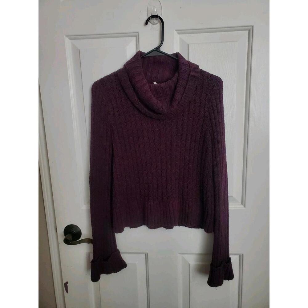 Free People Women Sm Cropped Knit Long Sleeve Turtle Neck Sweater Flared Sleeves - Picture 2 of 7